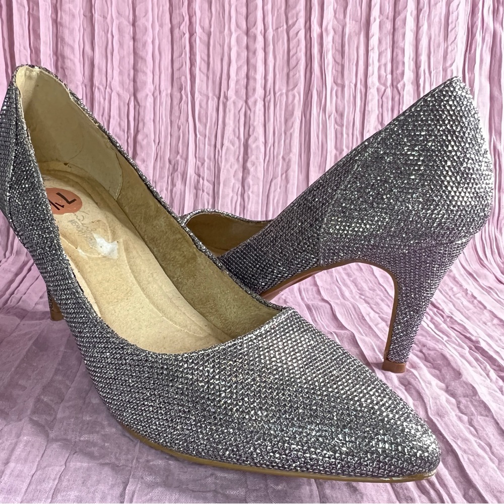 Gloria Vanderbilt High Heels Glitter Pumps